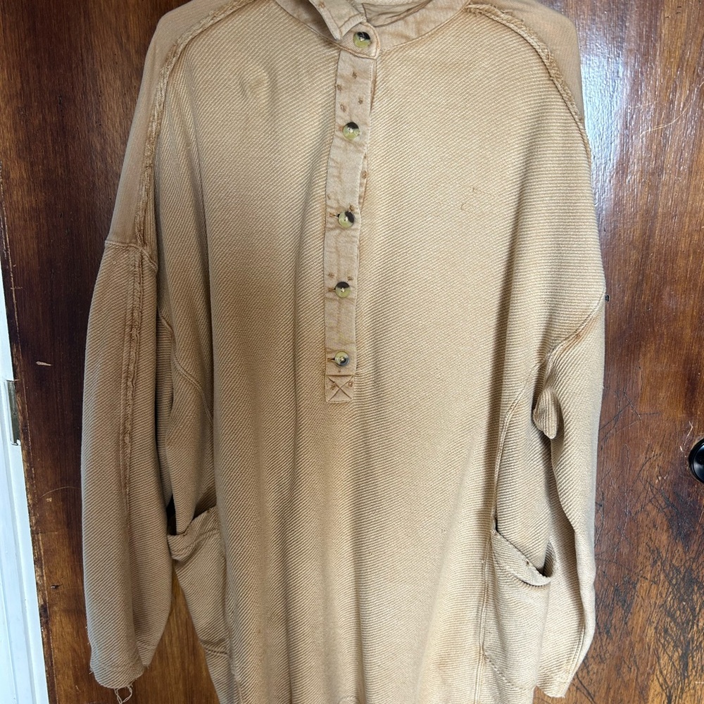 Tan Casual Button Down Shirt with Cozy Knit Fabric and Relaxed Fit